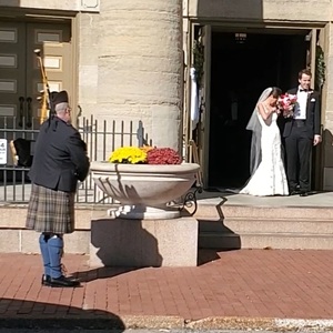 Hire a bagpiper your wedding in the Ozarks